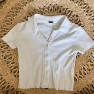 BRANDY MELVILLE CROP COLLAR TOP